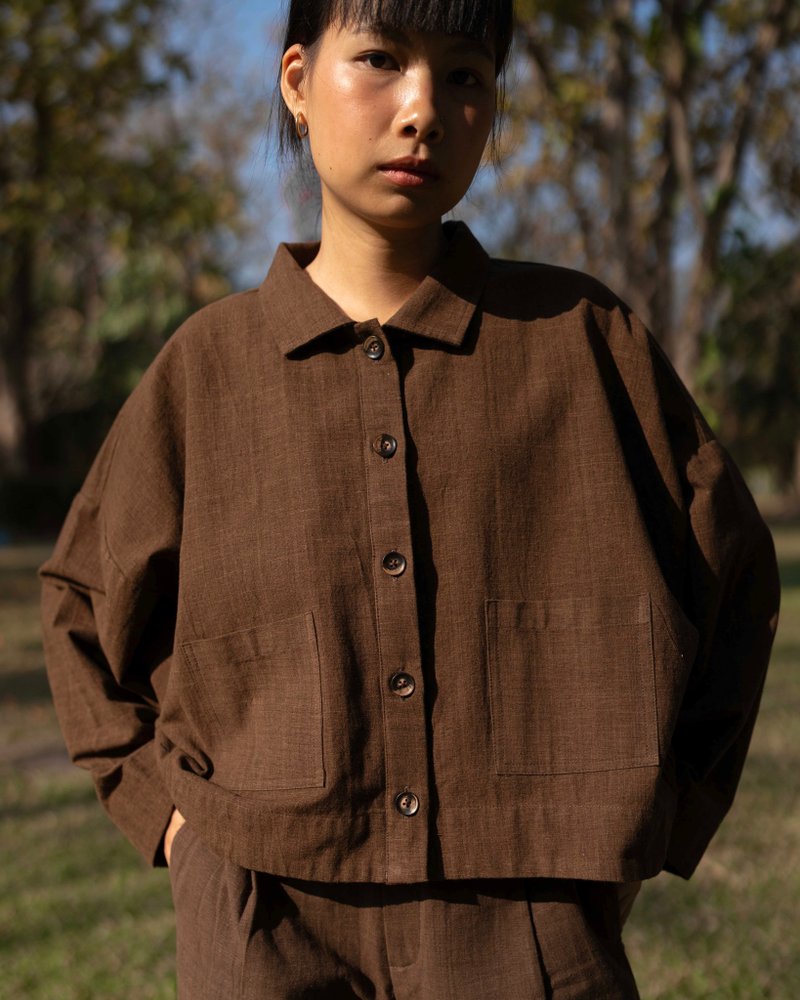 Brown Ray Shirt - 手工編織長袖襯衫 - 女襯衫 - 棉．麻 咖啡色