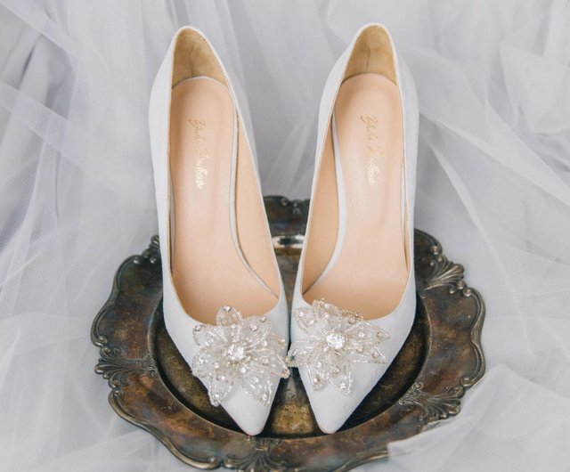 白い結婚式の靴白い結婚式のかかとブライダル白い靴 ショップ Yulia Nadeeva Shoes パンプス Pinkoi