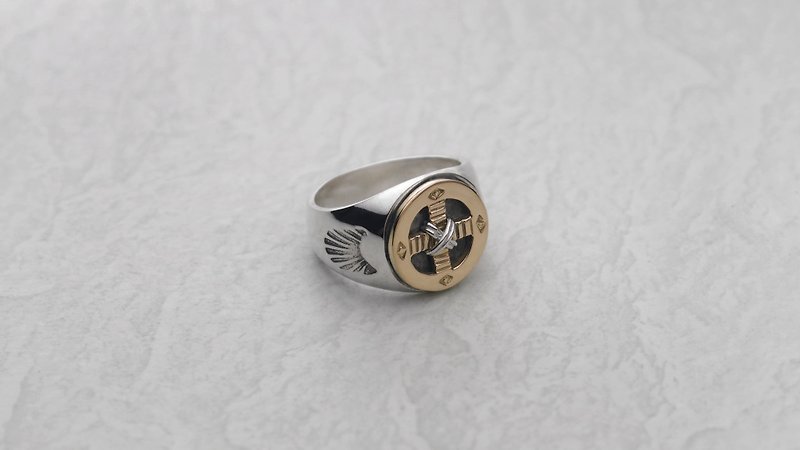 Ring with 18K Gold Medicine Wheel & Silver Wire - General Rings - Other Metals Gold