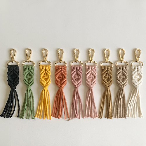 𝐚𝐧𝐧𝐢𝐞𝐞𝐢𝐧𝐧𝐚 |macrame studio Macrame Daily 鑰匙圈 手工 編織 裝飾吊飾