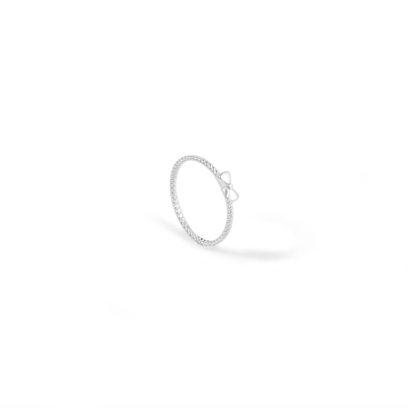 Bibi interest carefully selected series - small bow sterling silver ring (mail free) - แหวนทั่วไป - โลหะ 