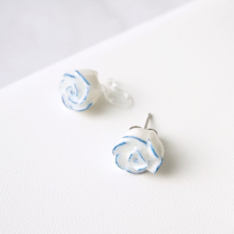 Blue-and-White Porcelain Color Rose Earring/ Ear Clip =Flower Piping= - Earrings & Clip-ons - Clay Blue