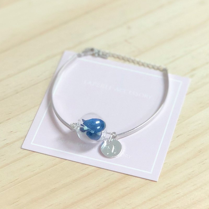Preserved flower blue bangle  glass ball bracelet personalized - สร้อยข้อมือ - แก้ว สีน้ำเงิน