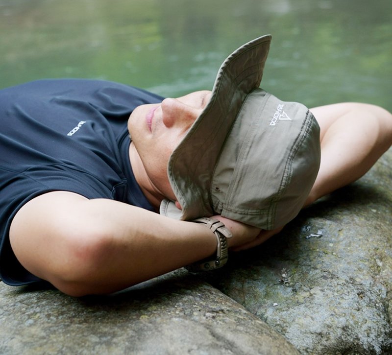 Wiyaka Sun Protection Hat - Gray - หมวก - เส้นใยสังเคราะห์ สีกากี