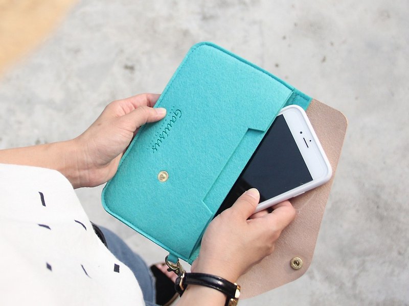 樂洋・Gauisus - 毛氈斜角掀蓋手機收納包 / 護照包－Tiffany綠 - 手拿包 - 聚酯纖維 綠色