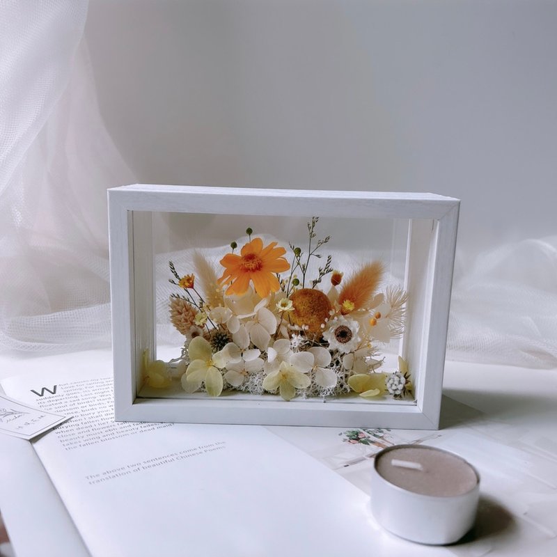 Daisy Everlasting Flower Frame Customized Engraving Graduation Gift Birthday Gift - Dried Flowers & Bouquets - Plants & Flowers 