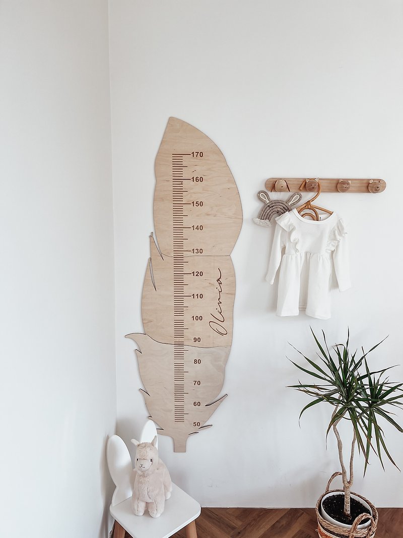 Wooden Growth Chart Ruler Big Leaf Wall Plaque Kids Room Decor Height Measuring - 壁貼/牆壁裝飾 - 木頭 多色