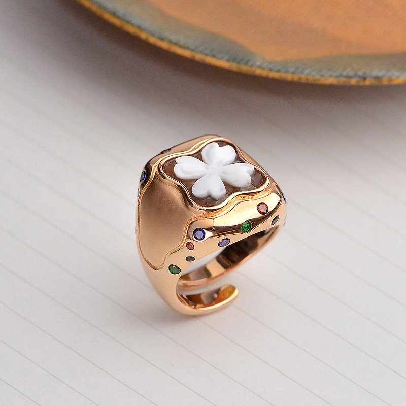 CAMEO Italian Handmade Shell Carving Light Jewelry-Colored Stone Shell Carving Ring-A98 Rose Gold(Flower) - แหวนทั่วไป - เงินแท้ สึชมพู