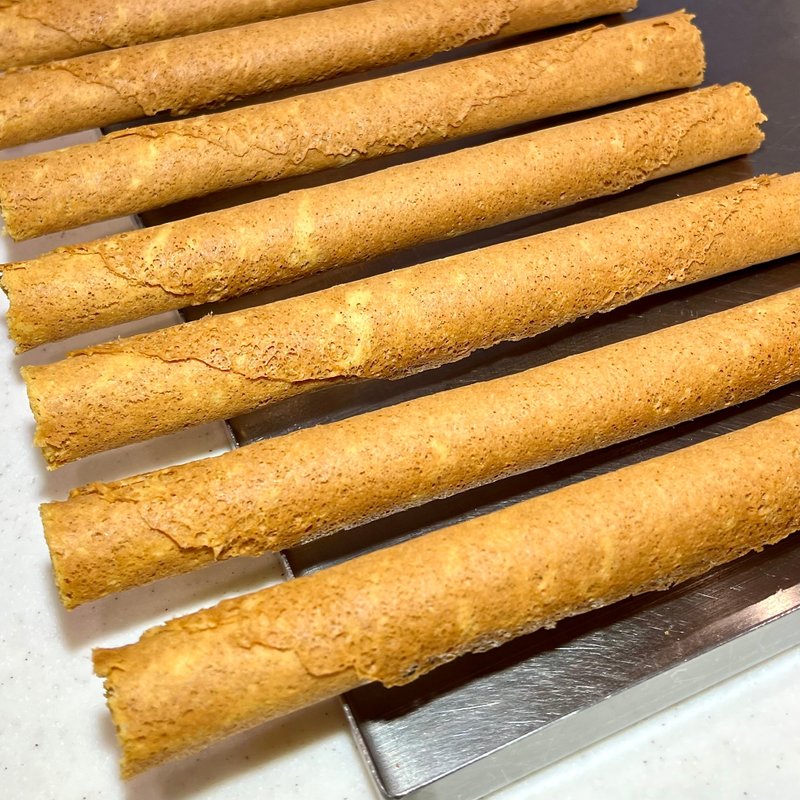 Gluten-free egg rolls - pure soybean flour (not genetically modified) - unique fluffy taste - single package - คุกกี้ - อาหารสด 