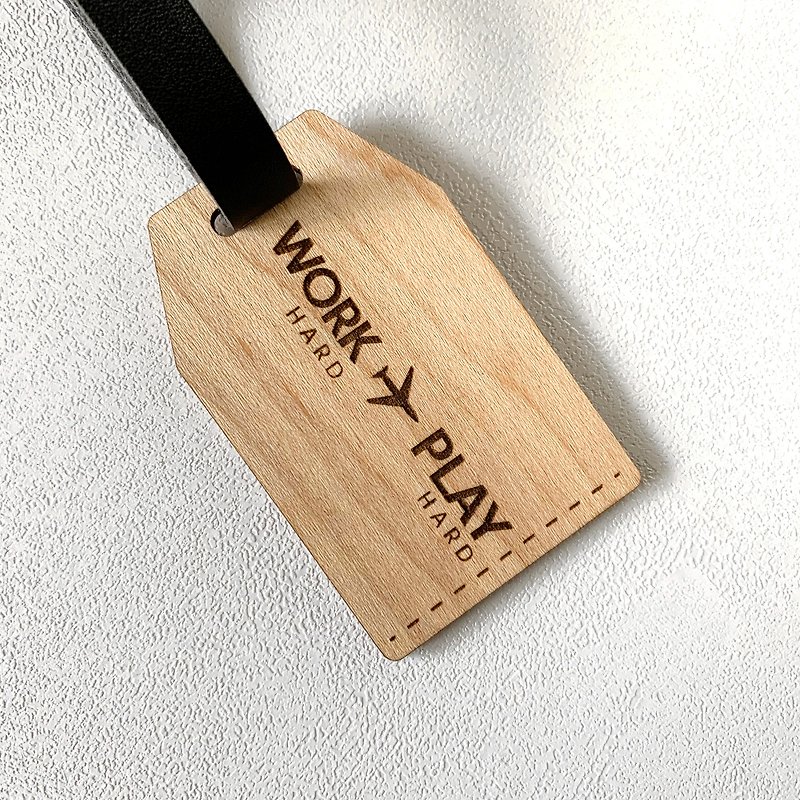 WORK TO PLAY Luggage Tag, Personalized Wooden Luggage Tag - ป้ายสัมภาระ - ไม้ สีกากี