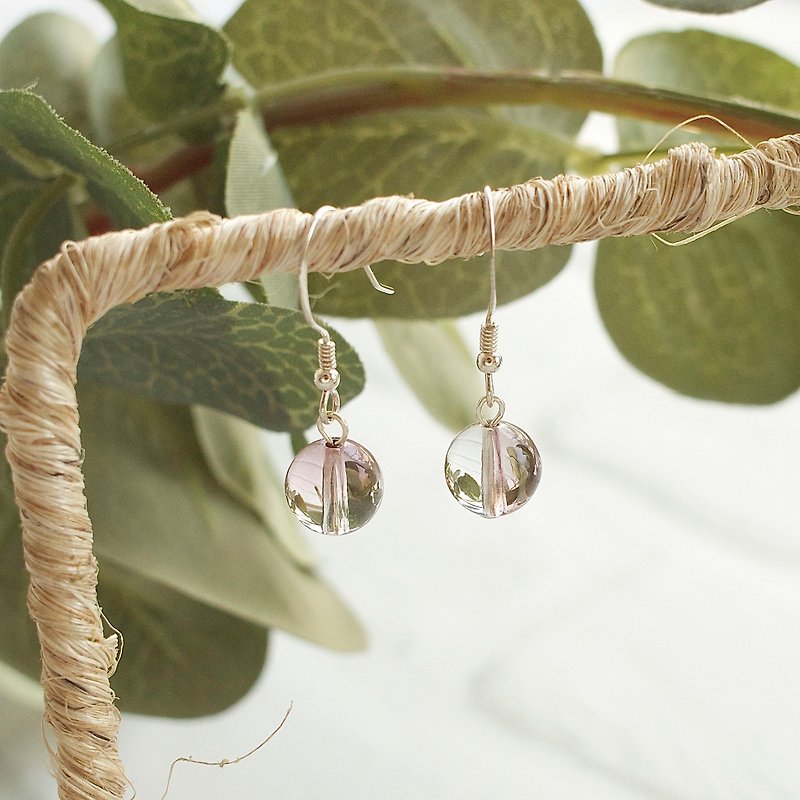 Antique pink crystal globe bead earrings - ต่างหู - เครื่องเพชรพลอย สึชมพู