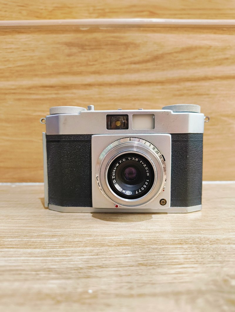 [135 film camera] 70% new Olympus Wide classic metal film camera - กล้อง - โลหะ สีดำ