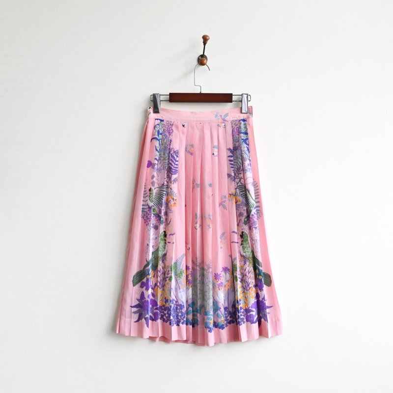 [Egg Plant Vintage] Flower and Bird Forest Pleated Print Vintage Skirt - Skirts - Other Man-Made Fibers Pink