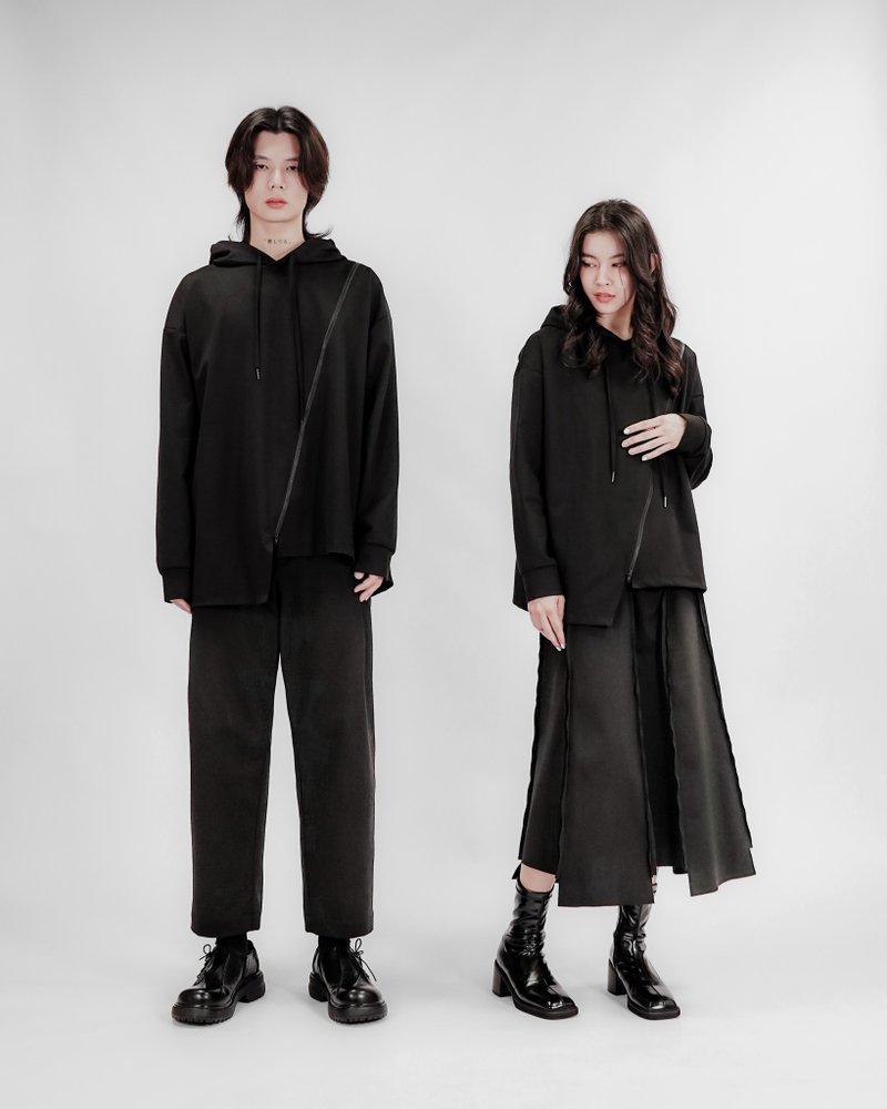 MUKK DESIGN 斜裁拉鏈連帽上衣 - 中性衛衣/T 恤 - 聚酯纖維 黑色