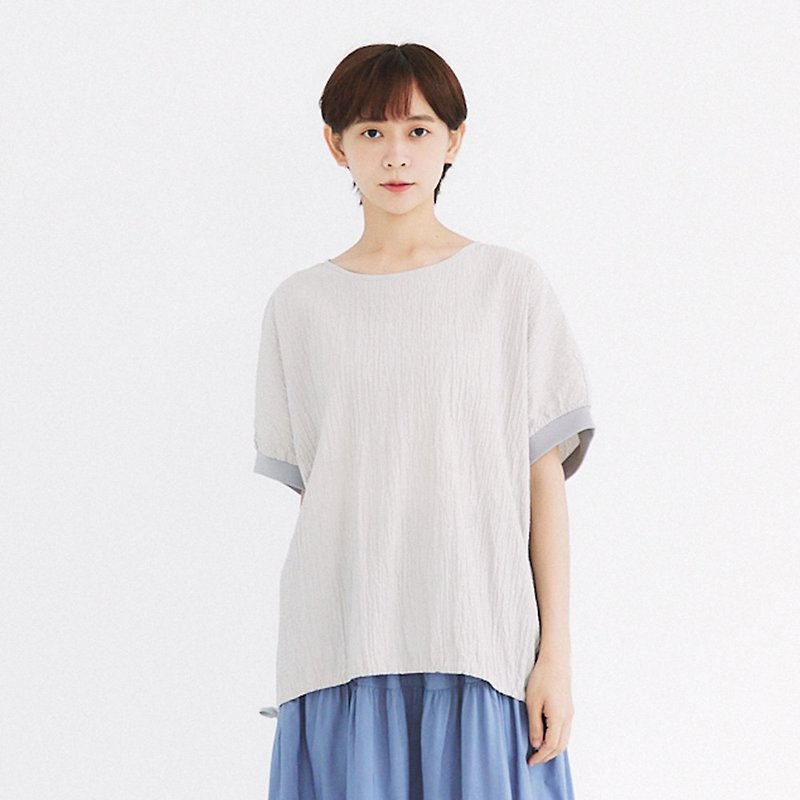 【Simply Yours】Fresh wrinkled fabric top gray F - Women's T-Shirts - Cotton & Hemp Gray