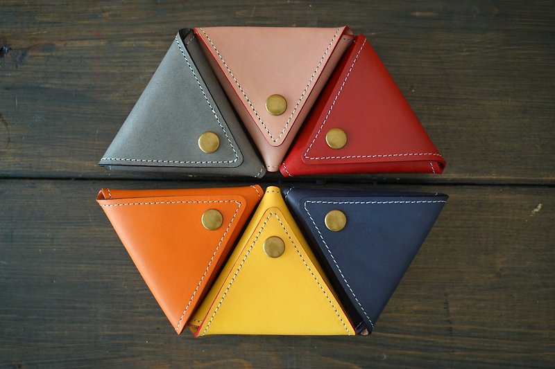【BEIS】Small things bag | Triangle coin purse | Japanese imported leather - Coin Purses - Genuine Leather Multicolor