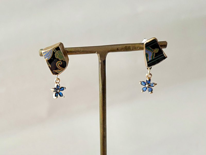 有田燒 金繼 醫療級不鏽鋼耳針 黑色 和風 圖案 搖曳 傳統工藝 No.392 - 耳環/耳夾 - 陶 黑色