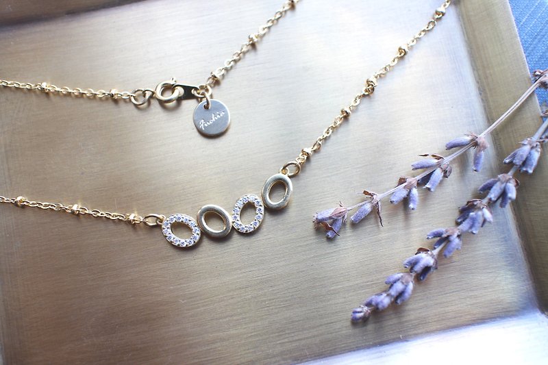 Sweet circles-zircon brass necklace - สร้อยคอ - โลหะ สีทอง