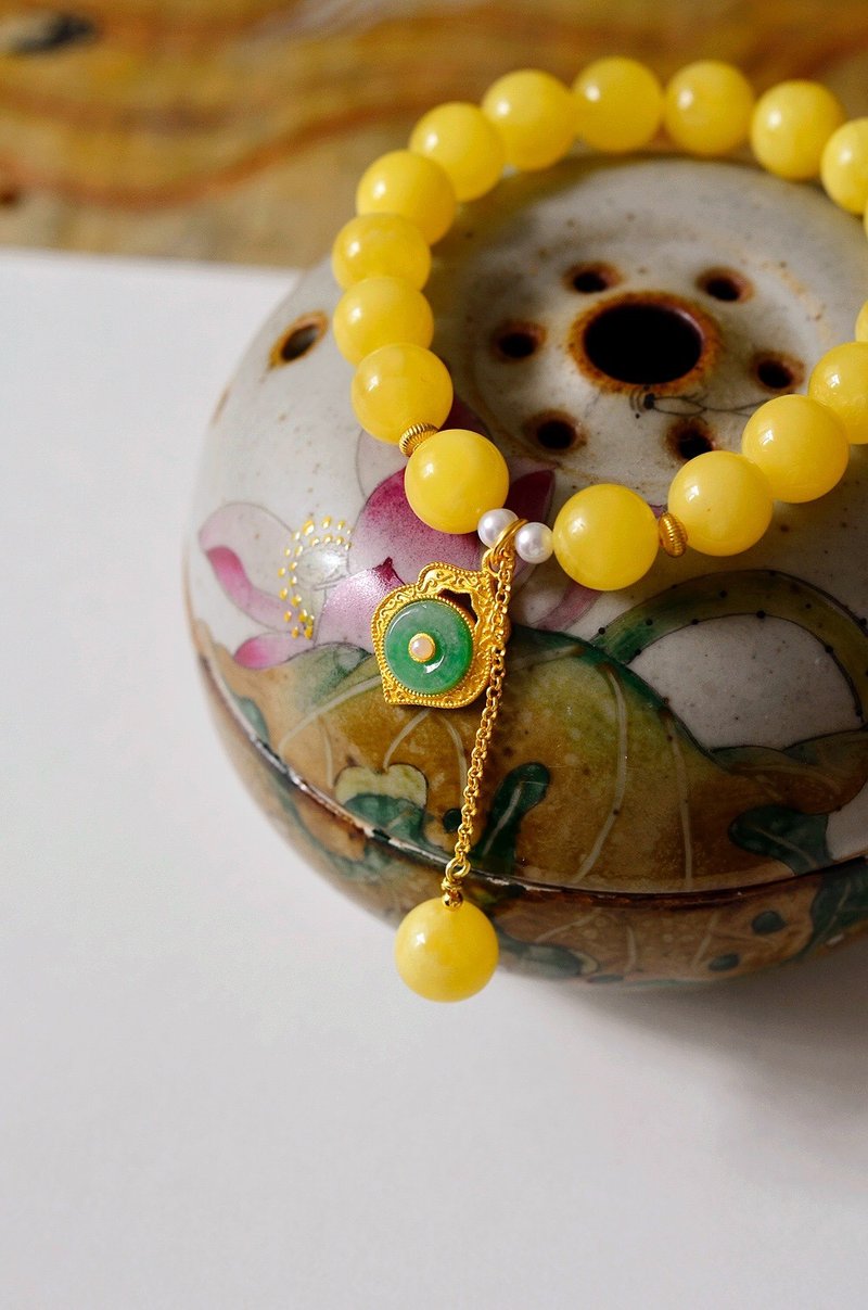 Natural chicken fat yellow Wax jade ancient Silver gilt freshwater pearl design single circle bracelet s - สร้อยข้อมือ - เครื่องประดับพลอย สีเหลือง