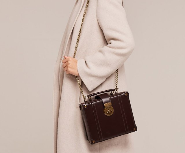 BearaBeara バッグ　英国産 Handbags