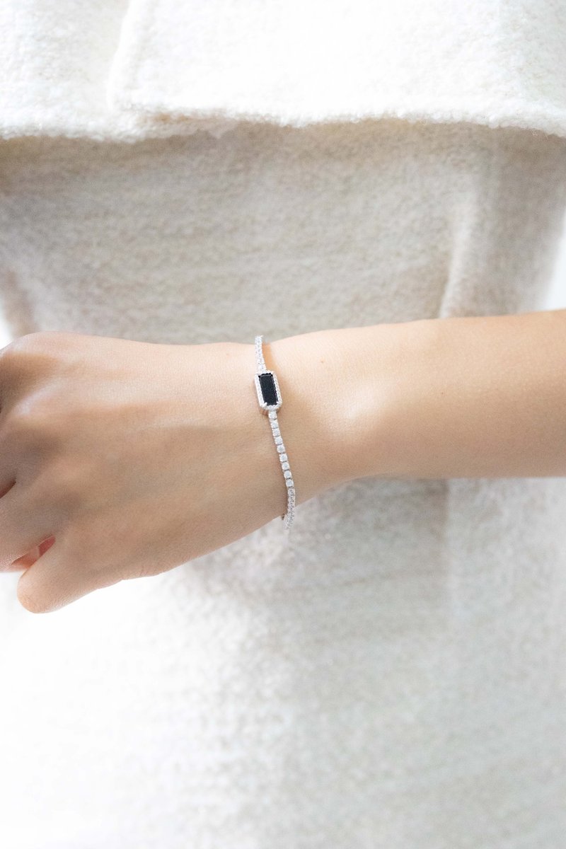 高級感黑曜石鋯石純銀手鏈Tennis bracelet - 手鍊/手環 - 純銀 銀色