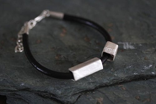 Stories of silver and silk Leather bracelet silver square-profile tube beads (B0067B)