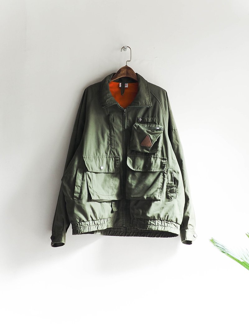 河水山 - 軍綠大口袋工作版型 薄磅棉質古董上衣外套 - 女大衣/外套 - 棉．麻 綠色