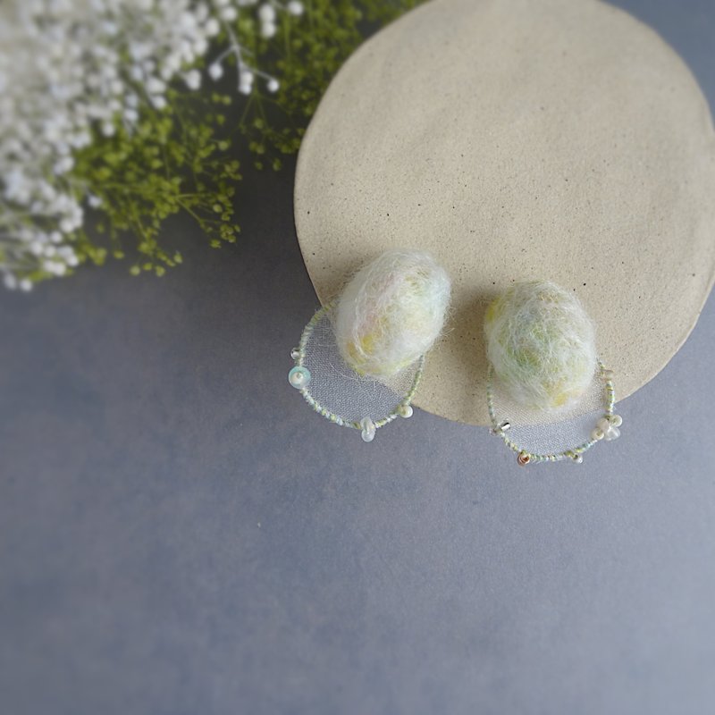 Clipped earrings   cocoons　　 wool × organdie × beads - Earrings & Clip-ons - Thread Yellow