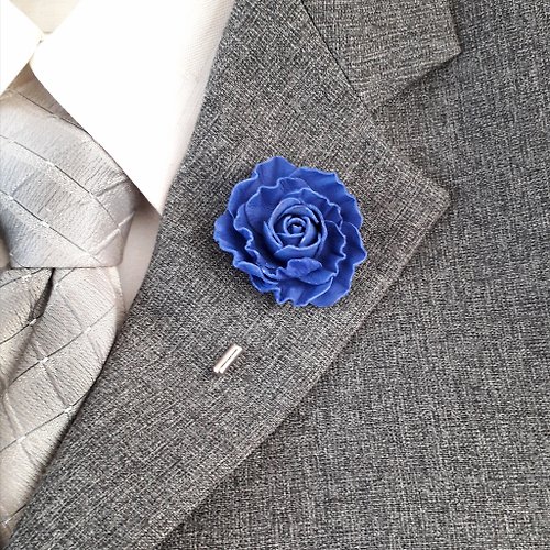 Leather Novel 胸針 Men's lapel pin blue rose Leather boutonniere 3rd anniversary gift