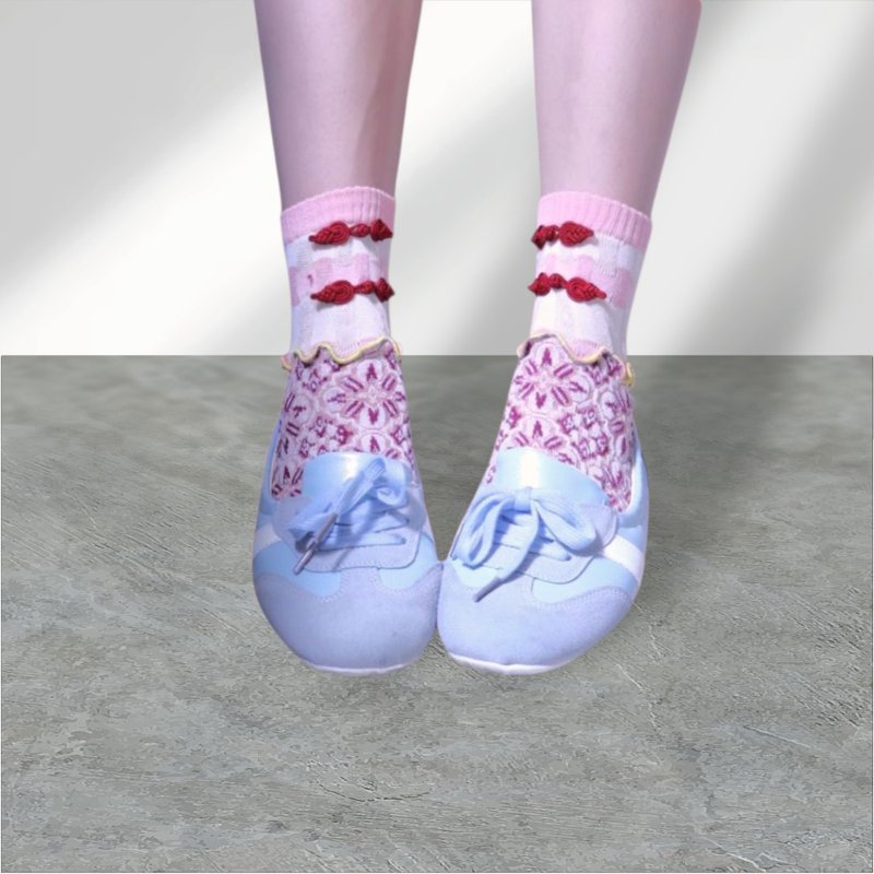 【予約】新作　ピンク×レッド　チャイナボタンカラフルメロウソックス 派手靴下 個性的 22.5〜28 女性靴下 socks - 襪子 - 其他材質 紅色