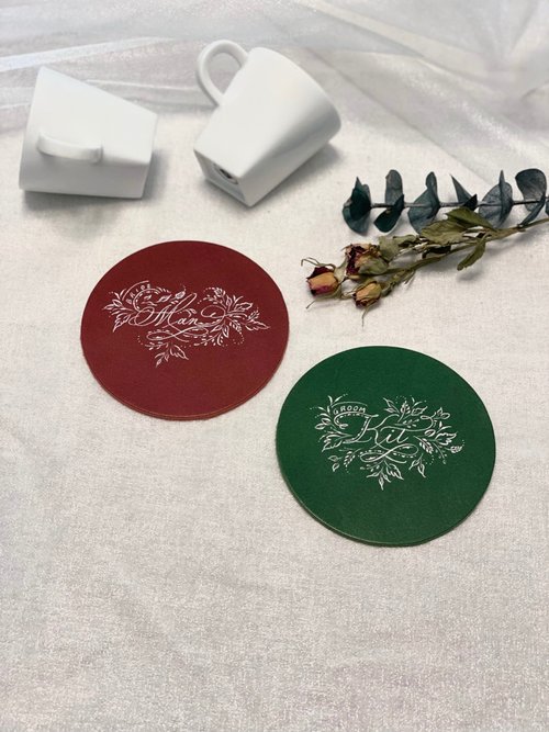 Joey.catligraphy 聖誕禮盒 手工植鞣皮革杯墊 頭層牛皮 客製化 結婚禮物 生日