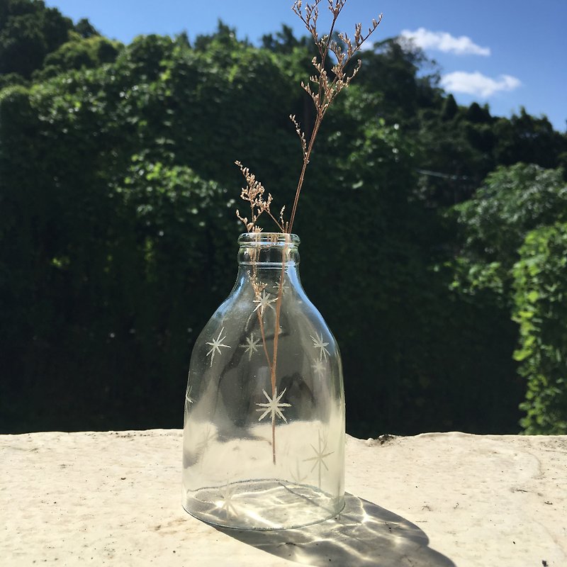 Glass bottle wind chime - Pottery & Glasswork - Glass Transparent