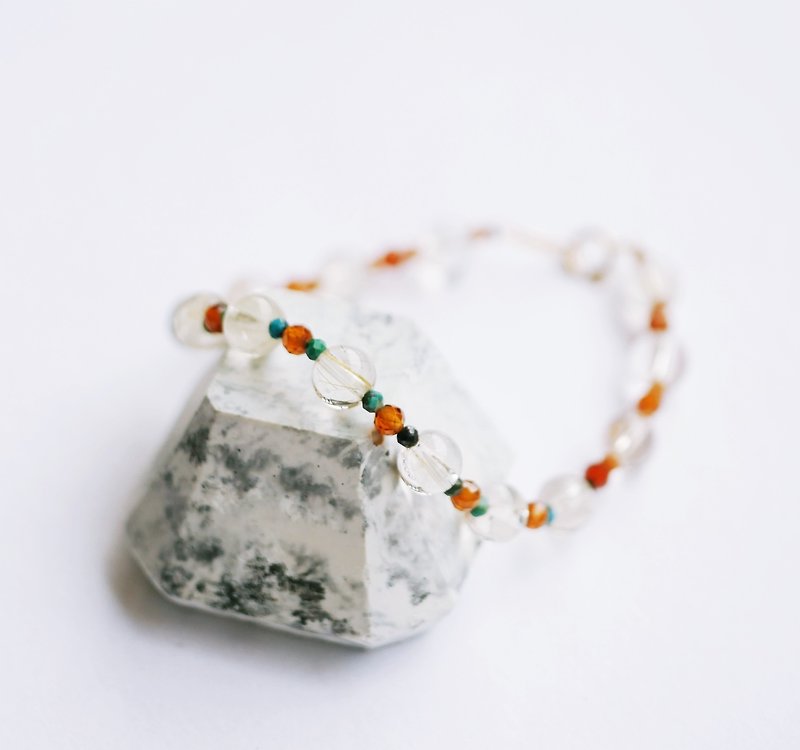 Permeable titanium crystal malachite garnet wreath bracelet wild custom gift natural stone - Bracelets - Gemstone Multicolor