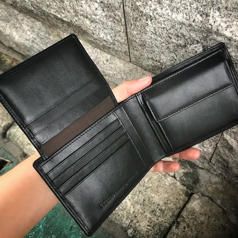 Sienna leather short wallet that can hold a driver’s license - กระเป๋าสตางค์ - หนังแท้ สีดำ