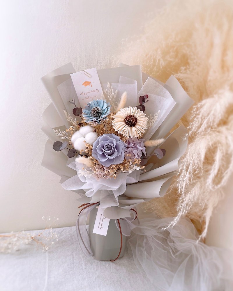 Sunflower Bouquet - Serenity Gray Blue l Comes with a white window bag to dry the baby's breath graduation bouquet - Dried Flowers & Bouquets - Plants & Flowers Gray