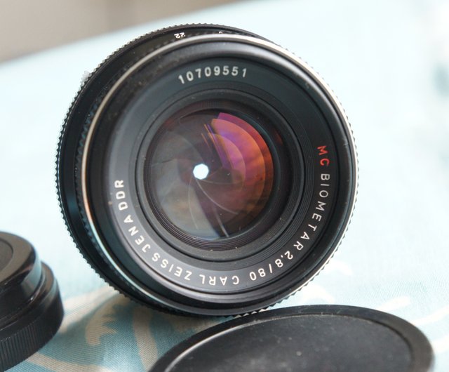 Carl Zeiss Jena MC BIOMETAR 80mm F2.8 MEDIUM FORMAT LENS PENTACON