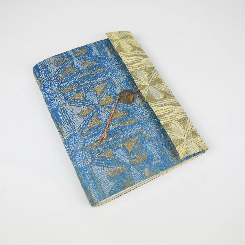 Handmade paper notebook Grandma home window fair trade - สมุดบันทึก/สมุดปฏิทิน - กระดาษ หลากหลายสี