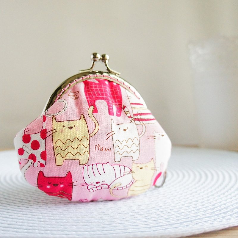 Lovely smile cat mouth gold purse, pink - กระเป๋าใส่เหรียญ - ผ้าฝ้าย/ผ้าลินิน สึชมพู