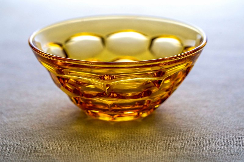 日本製 昭和 12公分點心碗 老玻璃 未使用 台灣免運 - 盤子/餐盤/盤架 - 玻璃 橘色