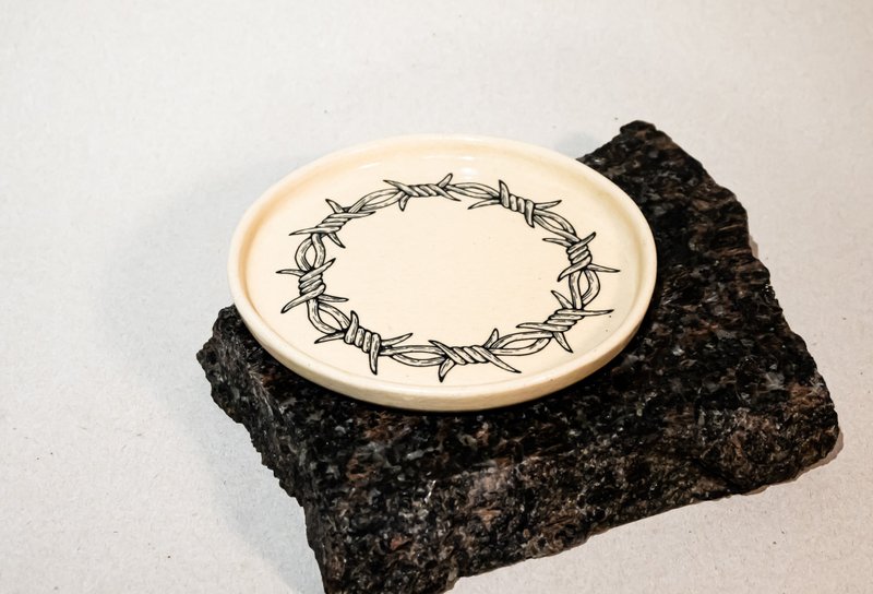 【Master】 Plate - Items for Display - Pottery 