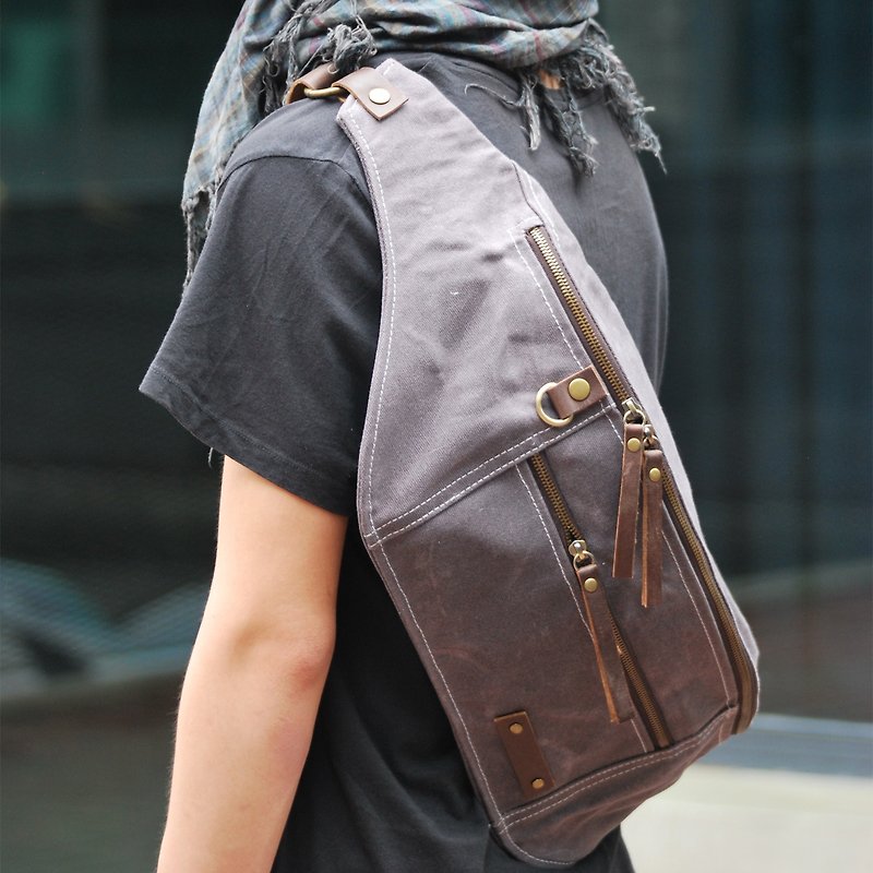 PERSONALIZED GENUINE LEATHER AND WAXED CANVAS OVERSIZED BUM BAG / CROSSBODY BAG - Other - Genuine Leather Gray