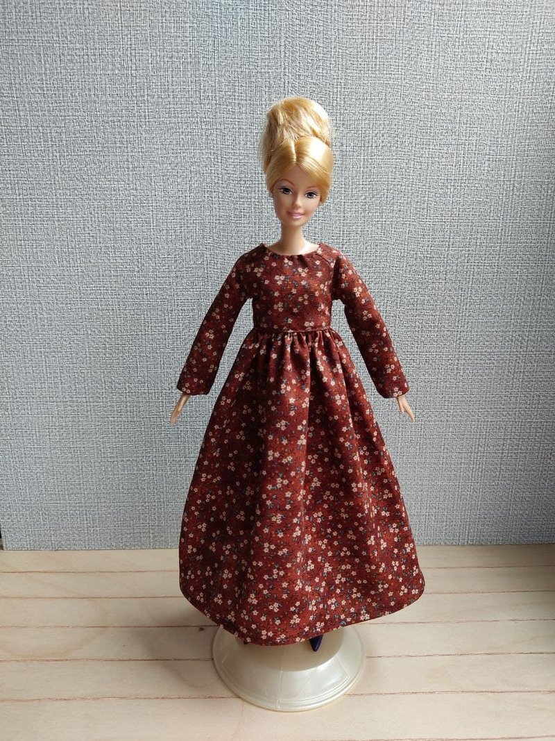 Barbie doll dress pattern. - 手工藝教學/工具書 - 其他材質 