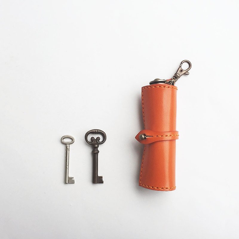Tochigi leather scroll key case orange - กระเป๋าเครื่องสำอาง - หนังแท้ สีส้ม