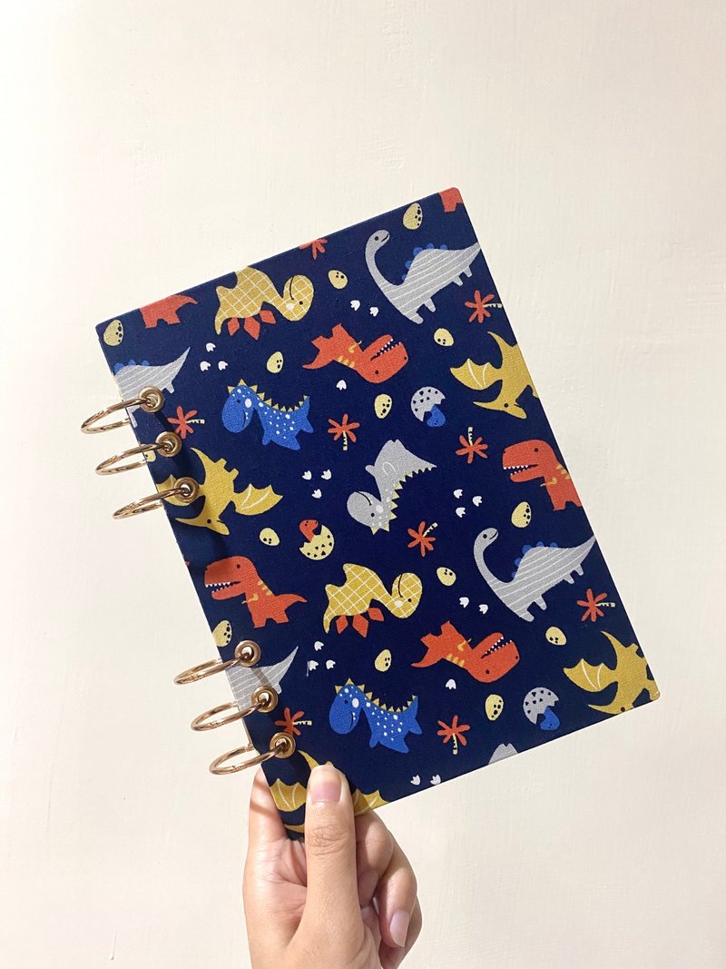 Little Dinosaur - A5/A6 6-hole loose-leaf cover washable non-aging weekly planner calendar - สมุดบันทึก/สมุดปฏิทิน - วัสดุอื่นๆ สีน้ำเงิน