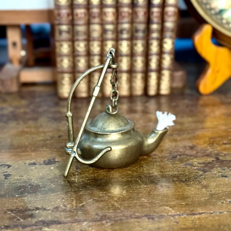 50703-迷人法國古董黃銅油燈 - 擺飾/家飾品 - 銅/黃銅 