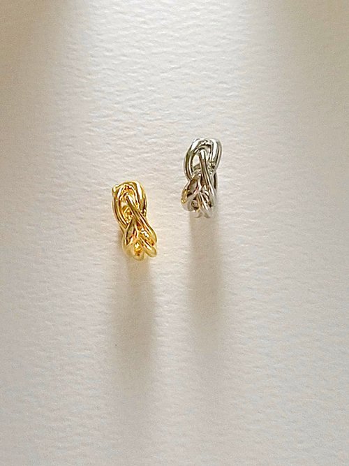 A.pearl 水晶純銀輕珠寶 我 耳骨夾/純銀