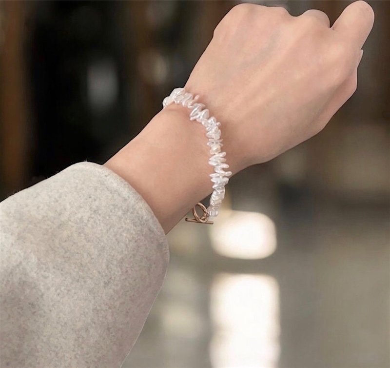 適合冬季 採用兩種細小罌粟籽珍珠製成 手鍊 僅此一件 - 手鍊/手環 - 珍珠 白色