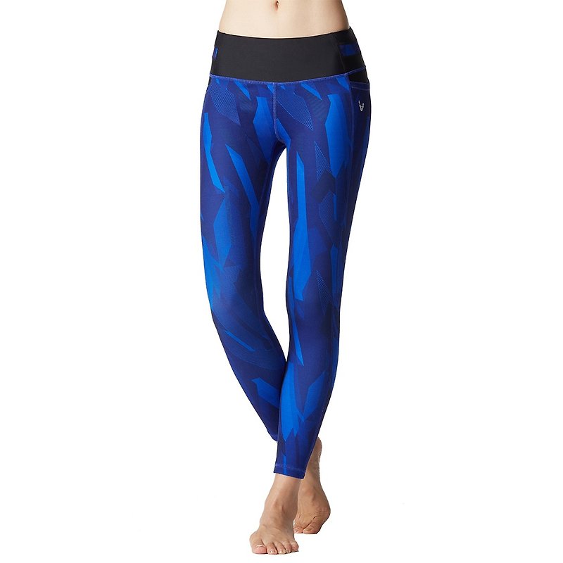 [MACACA] City Roaming Hip Bone Pocket Cropped Pants - ATE7672 - Women's Yoga Apparel - Polyester Blue