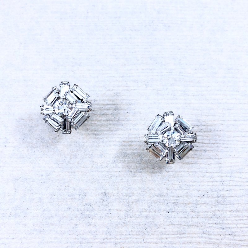 Vintage Crystal Rhinestone Art Deco Snowflakes Earrings - 耳環/耳夾/耳骨夾 - 銀 銀色