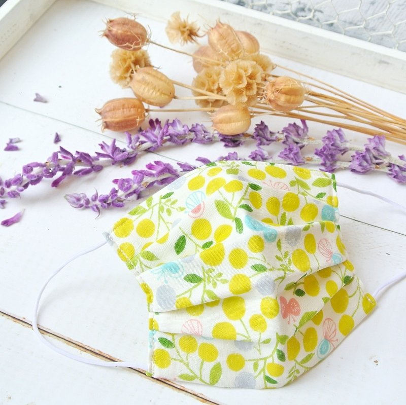 可洗滌、舒適且可愛的手工立體口罩 Botanical Yellow 植物園 - 口罩/口罩收納套 - 棉．麻 黃色